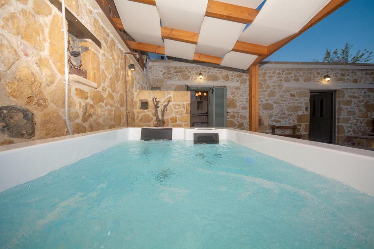 Pamelas House With Jacuzzi Киссамос Экстерьер фото