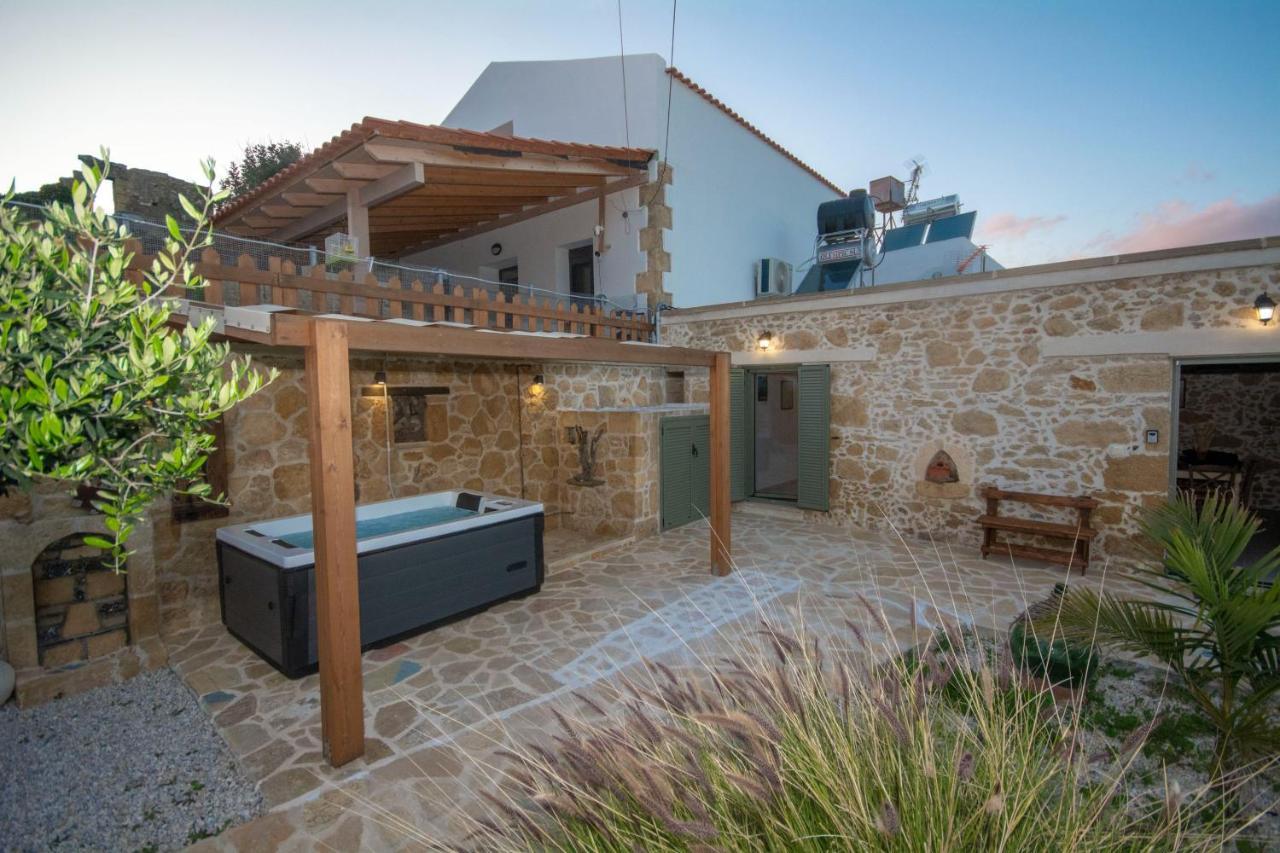 Pamelas House With Jacuzzi Киссамос Экстерьер фото